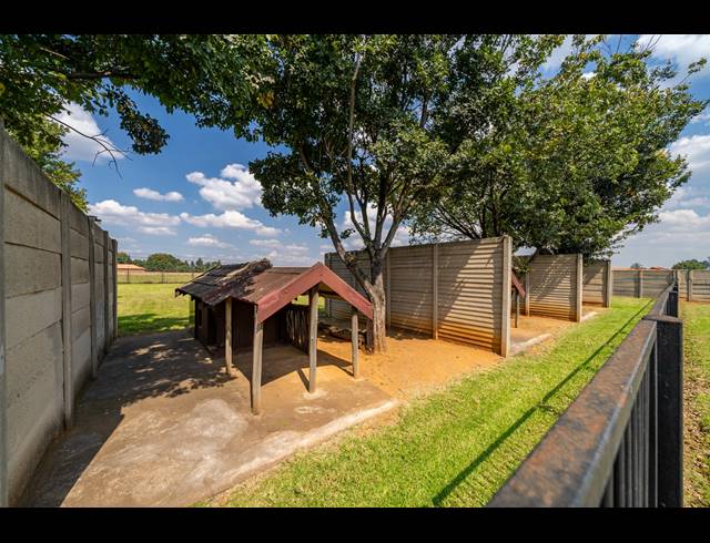 5,578M² SMALLHOLDING FOR SALE IN BENONI AH